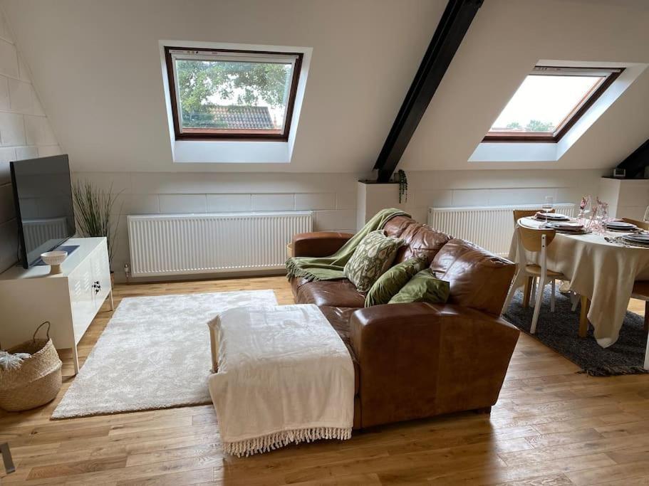 The Coach House Harthill *